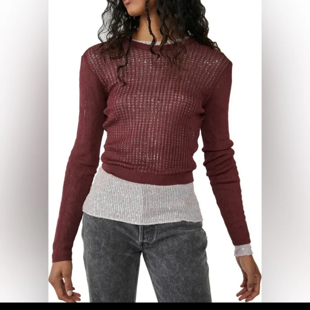 Free People H20 Crew Pullover in Raw Garnet Size Large